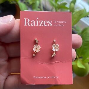 Gold and White Flower Earrings